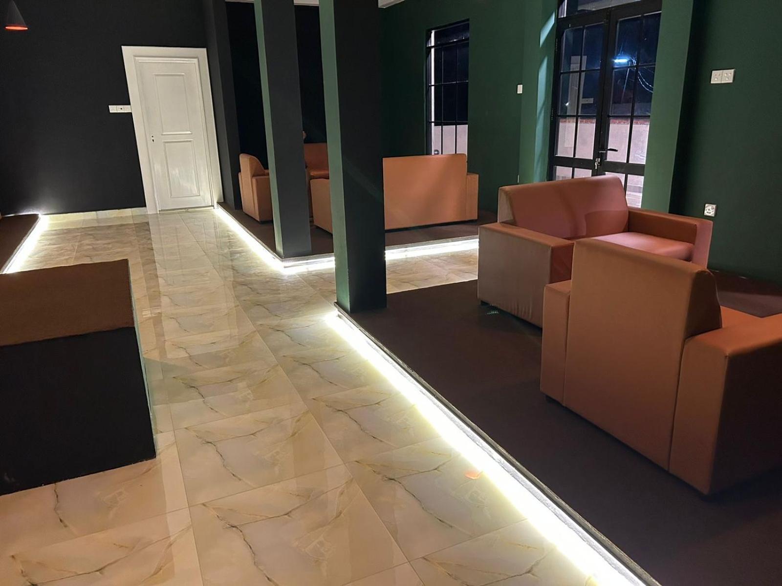 Royal Bliss Hotel 누와라 엘리야 외부 사진