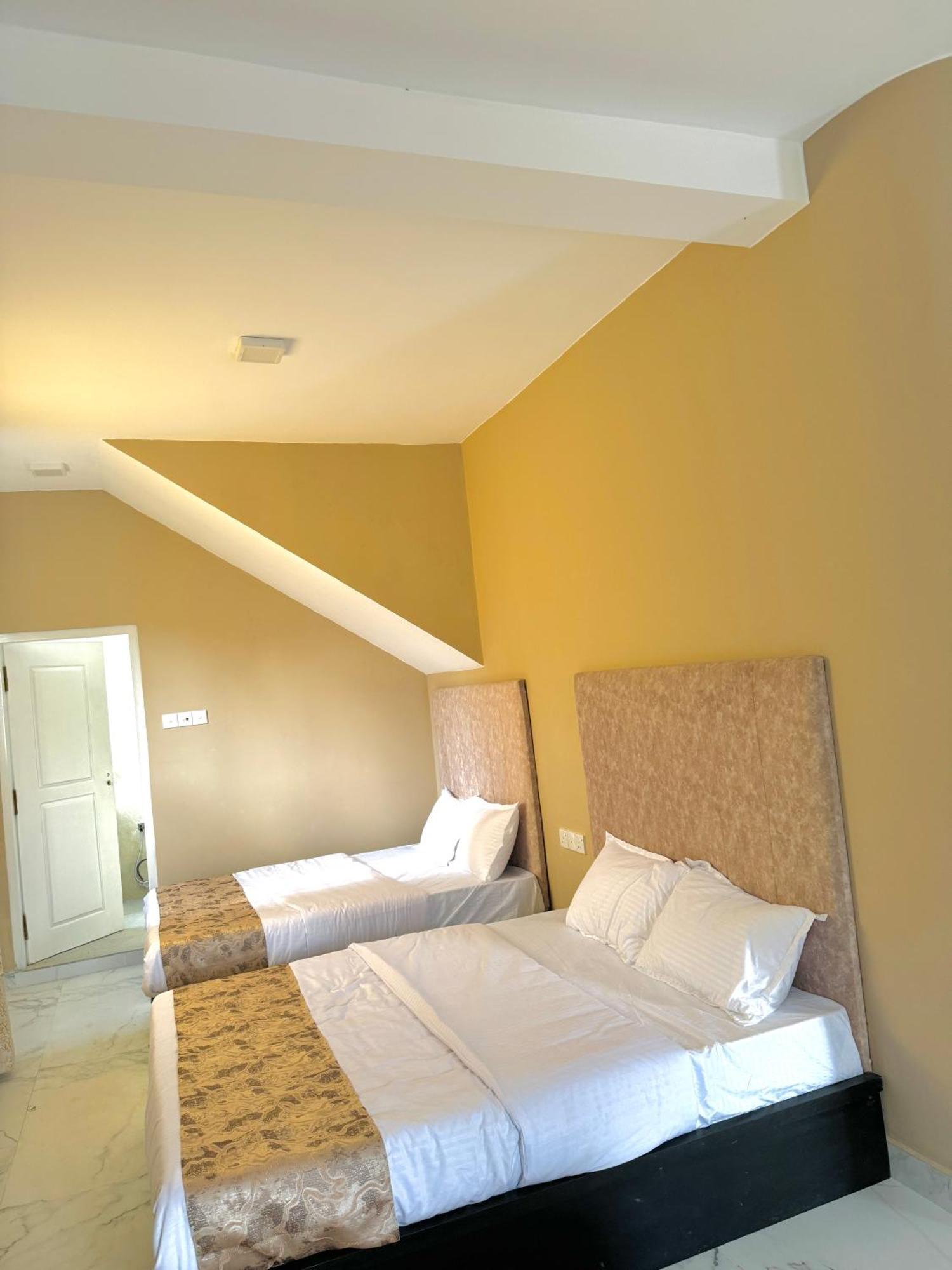 Royal Bliss Hotel 누와라 엘리야 외부 사진